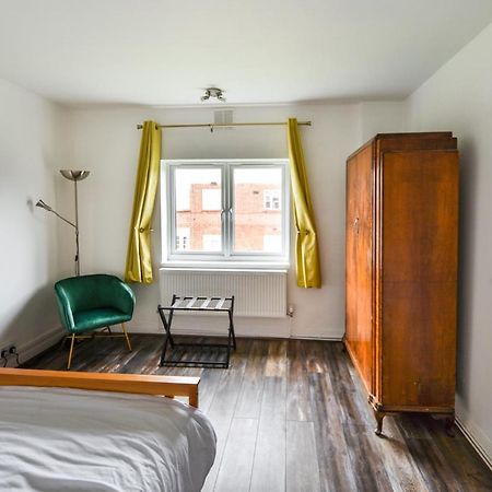 Great Spacious 2 Bedroom Flat Hendon Zewnętrze zdjęcie