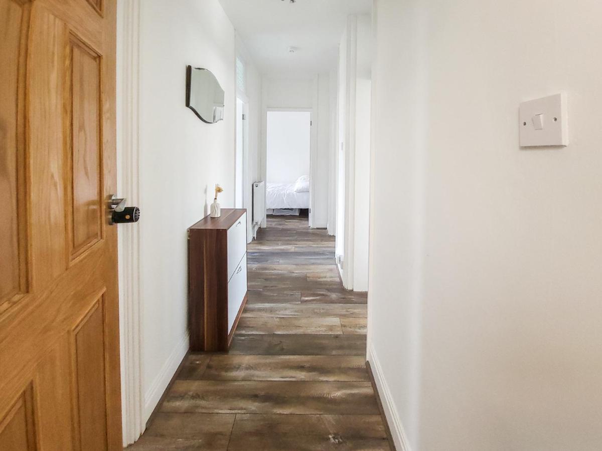 Great Spacious 2 Bedroom Flat Hendon Zewnętrze zdjęcie